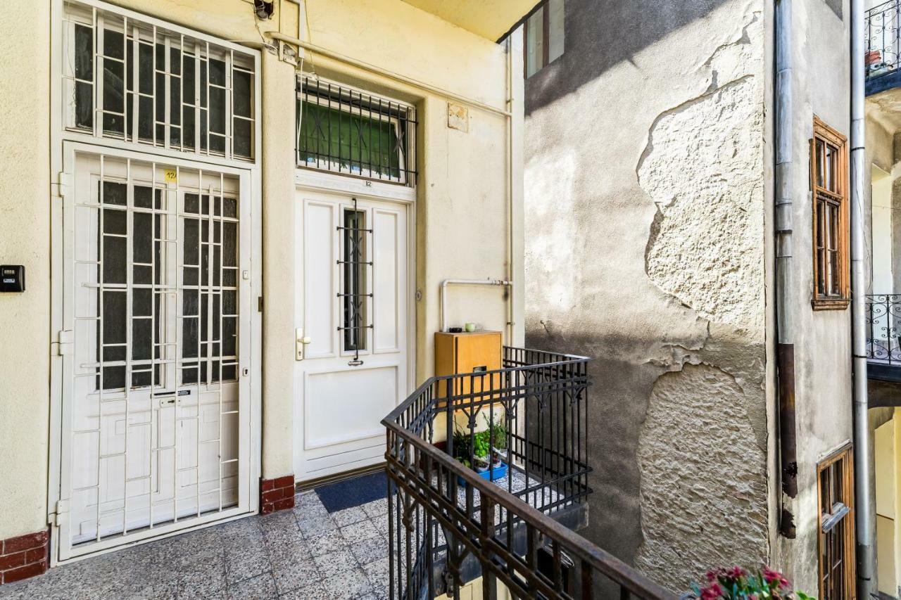 Bpr Little Attractico Apartment Budapest Exteriör bild